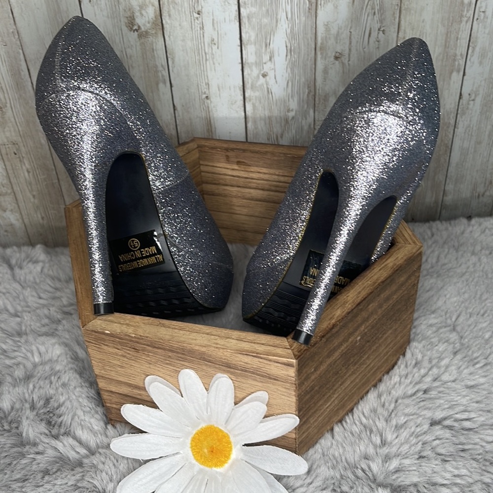 NEW✨Silver Platform Glitter Stiletto by Ollio, Women’s Size 6 1/2 - Picture 4 of 6